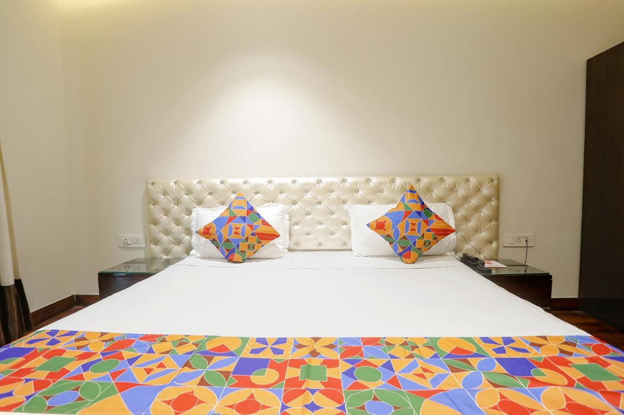 ניו דלהי Fabhotel Grand Stay מראה חיצוני תמונה